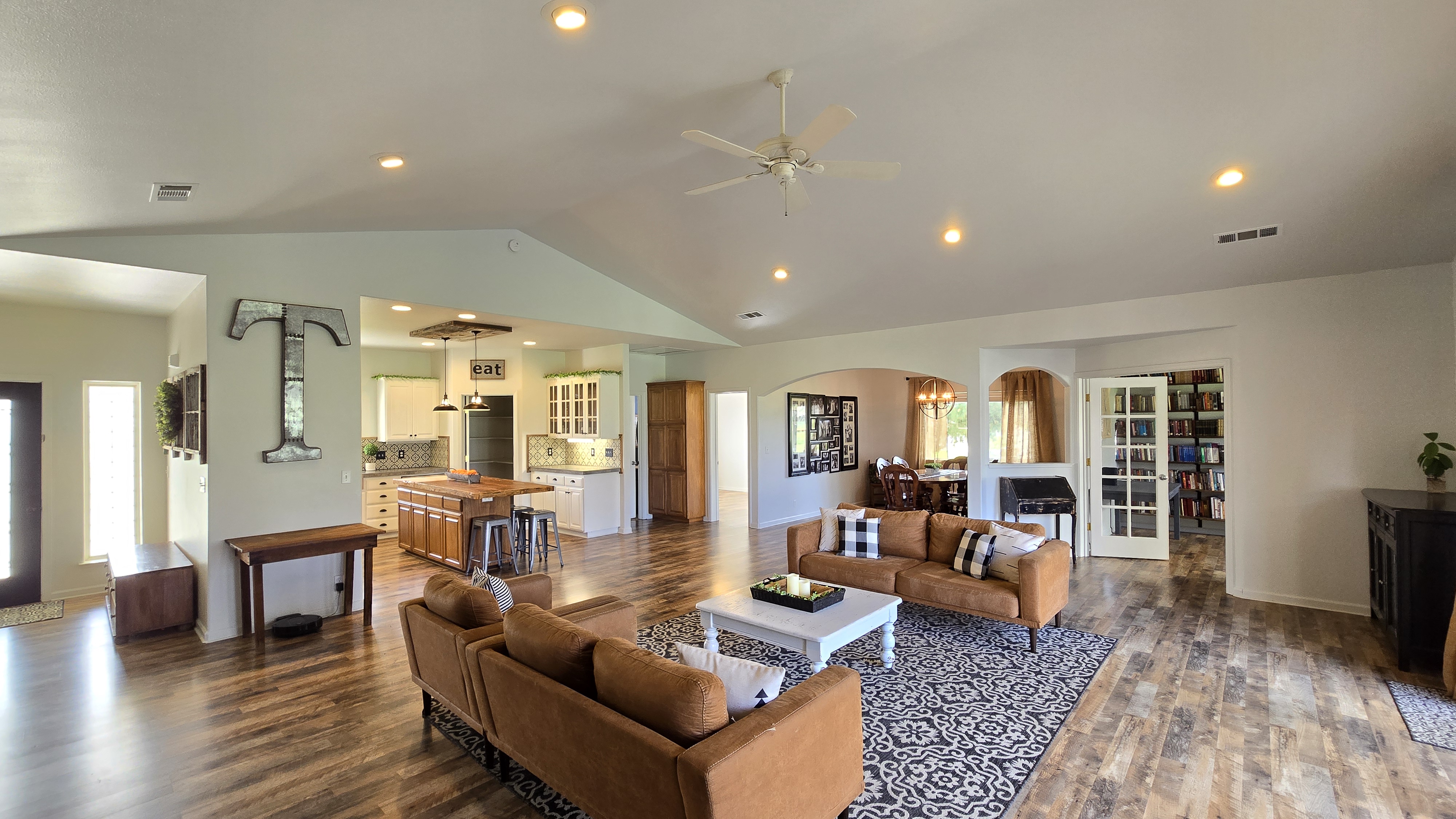 Spacious open-concept living room, Luke Edmondson Keller Williams